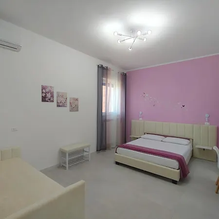 Le Cromie Di Amelie Konukevi